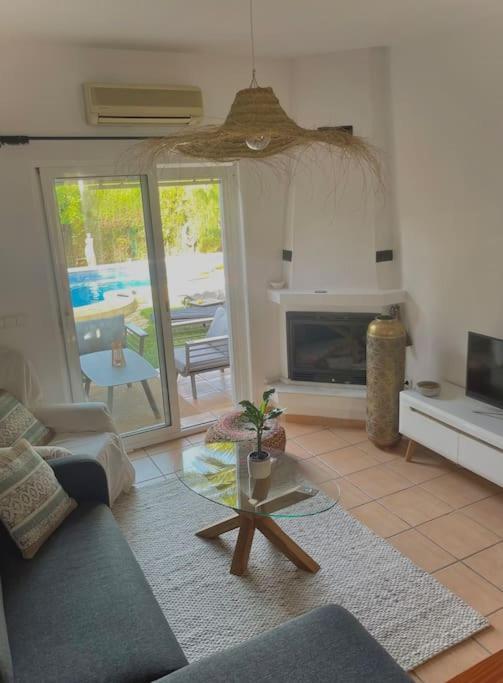 Maison Cosy Au Pied Du Golf Avec Piscine Privee Muntanya la Sella Bagian luar foto
