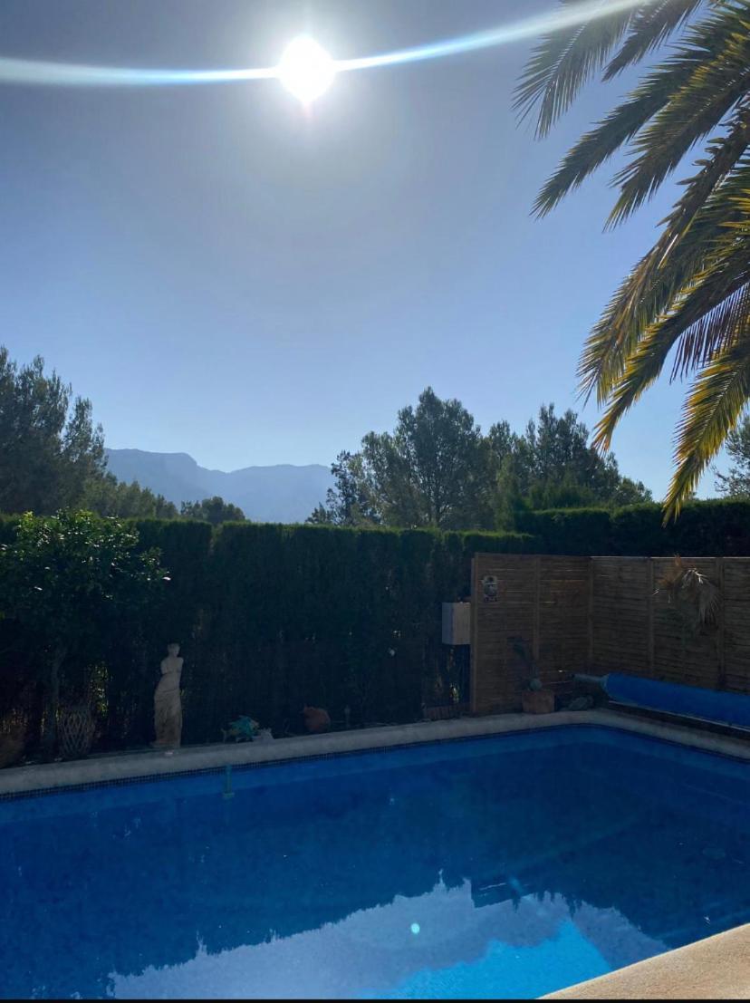 Maison Cosy Au Pied Du Golf Avec Piscine Privee Muntanya la Sella Bagian luar foto