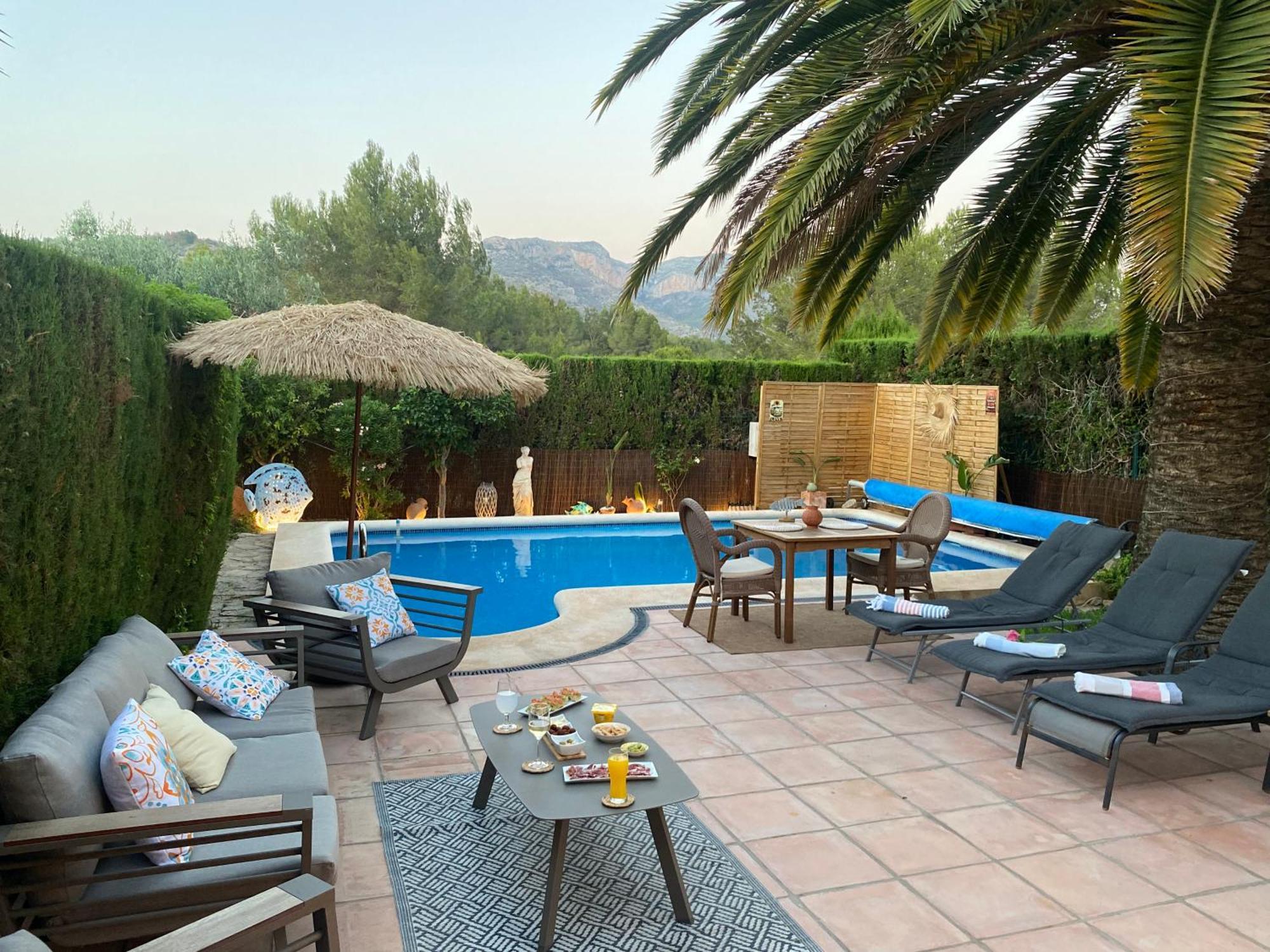 Maison Cosy Au Pied Du Golf Avec Piscine Privee Muntanya la Sella Bagian luar foto